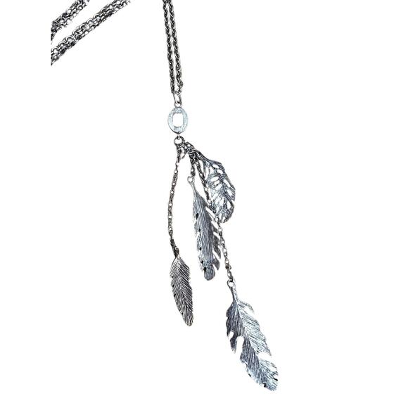 Feather Fringe Necklace - Picture 4 of 6